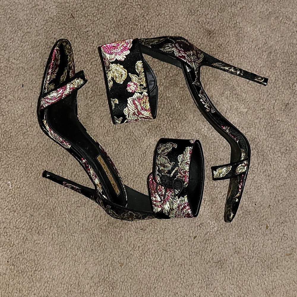Floral heels